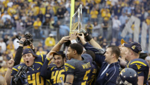 On This Day: WVU squeaks by North Carolina in 2008 Car Care Bowl